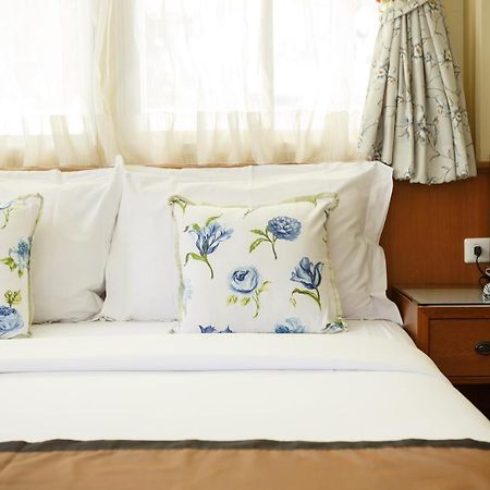 Auberge de jeunesse Baan Dinso à Bangkok Extérieur photo