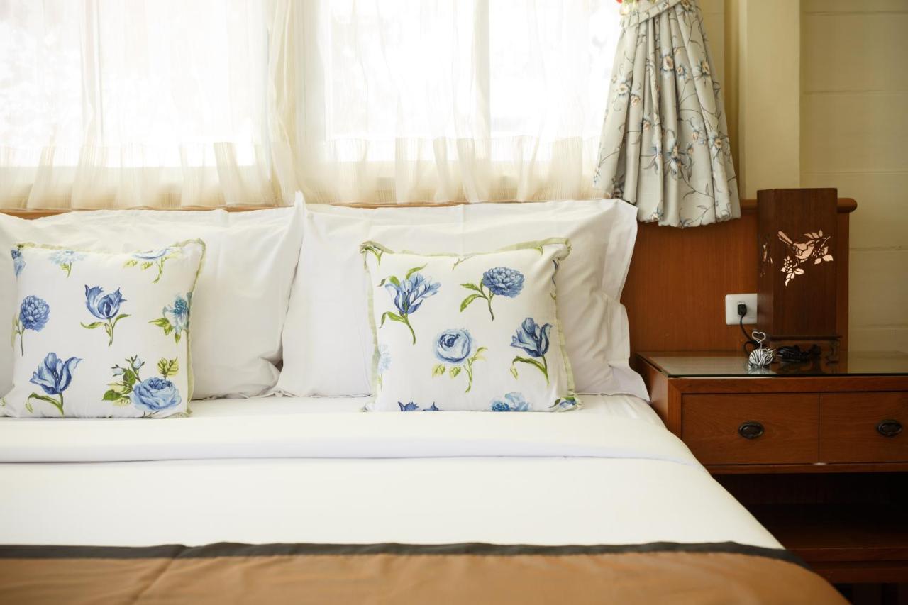 Auberge de jeunesse Baan Dinso à Bangkok Extérieur photo