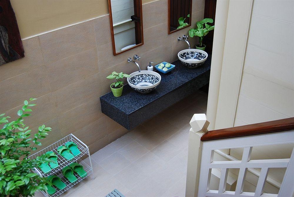 Auberge de jeunesse Baan Dinso à Bangkok Extérieur photo